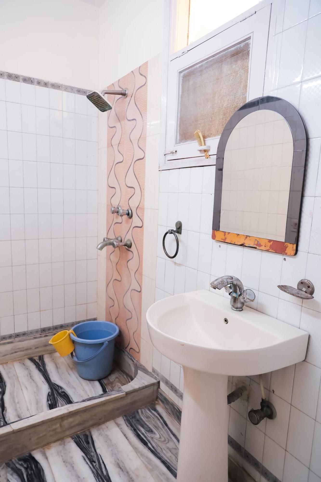 ניו דלהי Hotel Green Villa - Near Anand Vihar Station מראה חיצוני תמונה